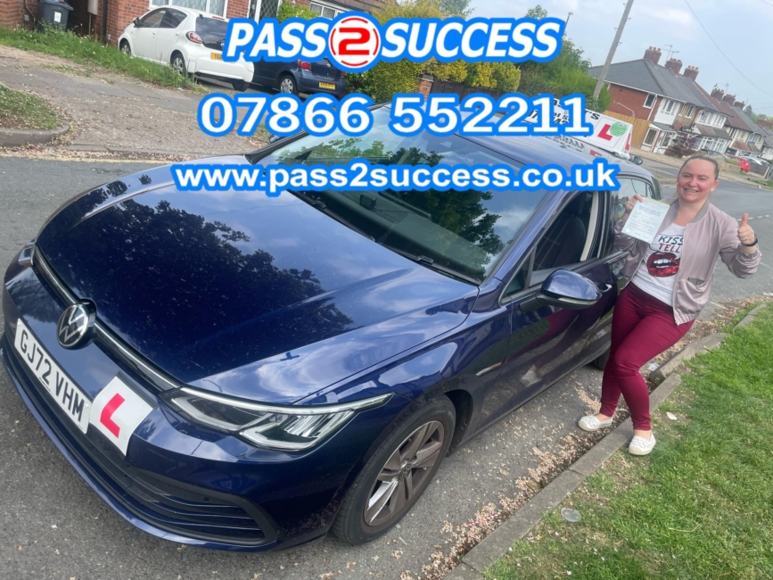 Elena’s Road to Success: First-Time Pass at Kings Heath Test Centre with Pass2Success Driving School